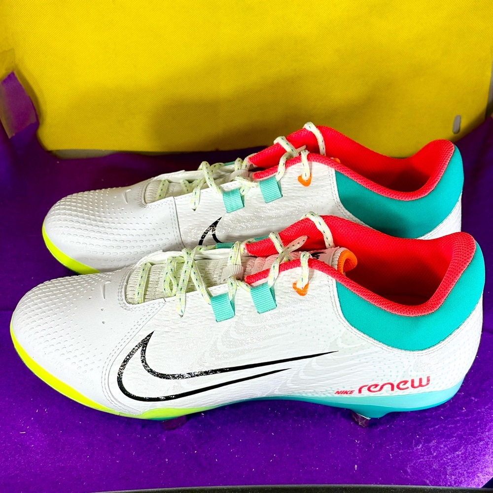 Nike Hyperdiamond 4 Pro Women's Size 12 Softball Cleats CZ5920-107 New